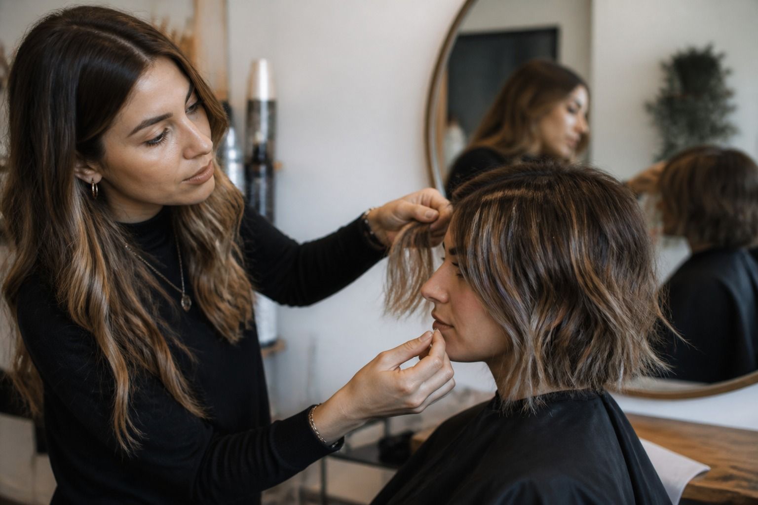 Hair Color Analysis for a New Haircut: How Shade and Shape Change Each Other